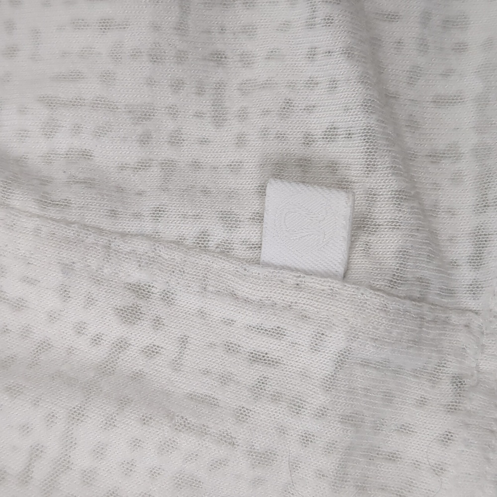Lululemon Short sleeve Tee - Picture 4 of 6